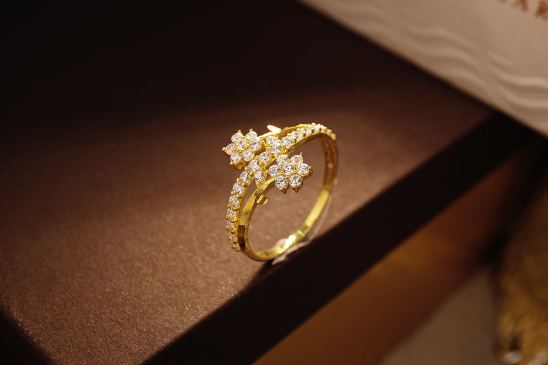 Elegant Gold Diamond Floral Branch Ring